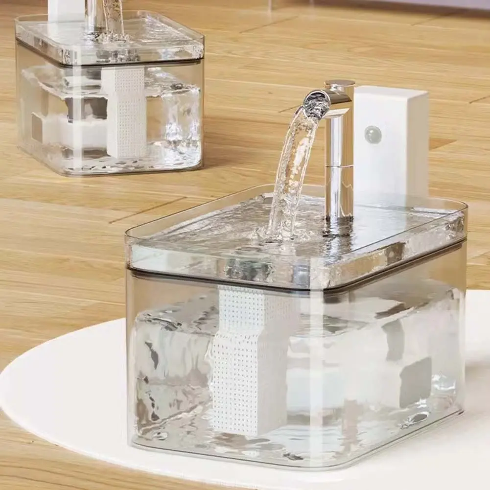 Dispensador de Agua para Mascotas con Sensor de Proximidad